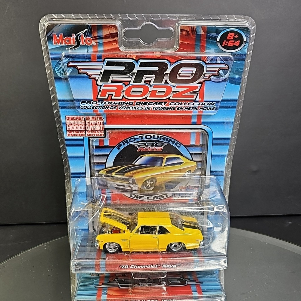 1/64 MAISTO PRO RODZ TOURING 1970 CHEVROLET NOVA YELLOW
